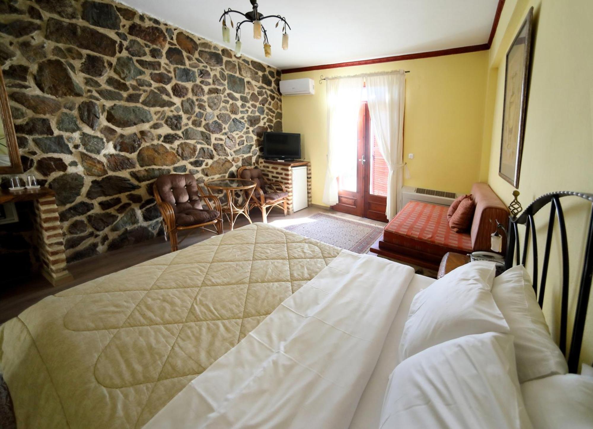 Hotel Loggas Sidhirokhórion Extérieur photo